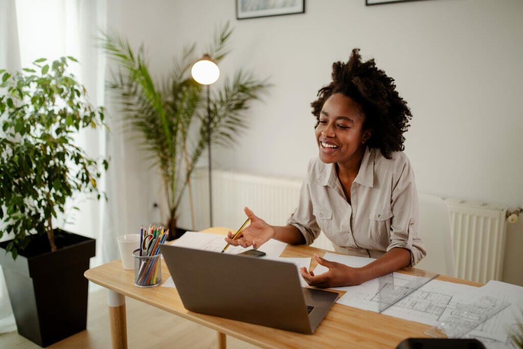 image of happy black woman smiling while speaking 2022 02 01 22 37 26 utc